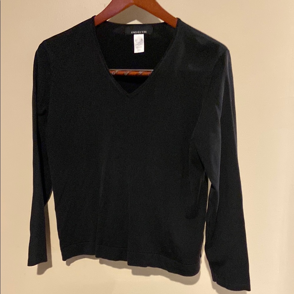 Jones New York Black V-Neck Sweater Fine Knit